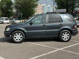 Mercedes-Benz ML 270 2001 года за 2 500 000 тг. в Алматы – фото 3