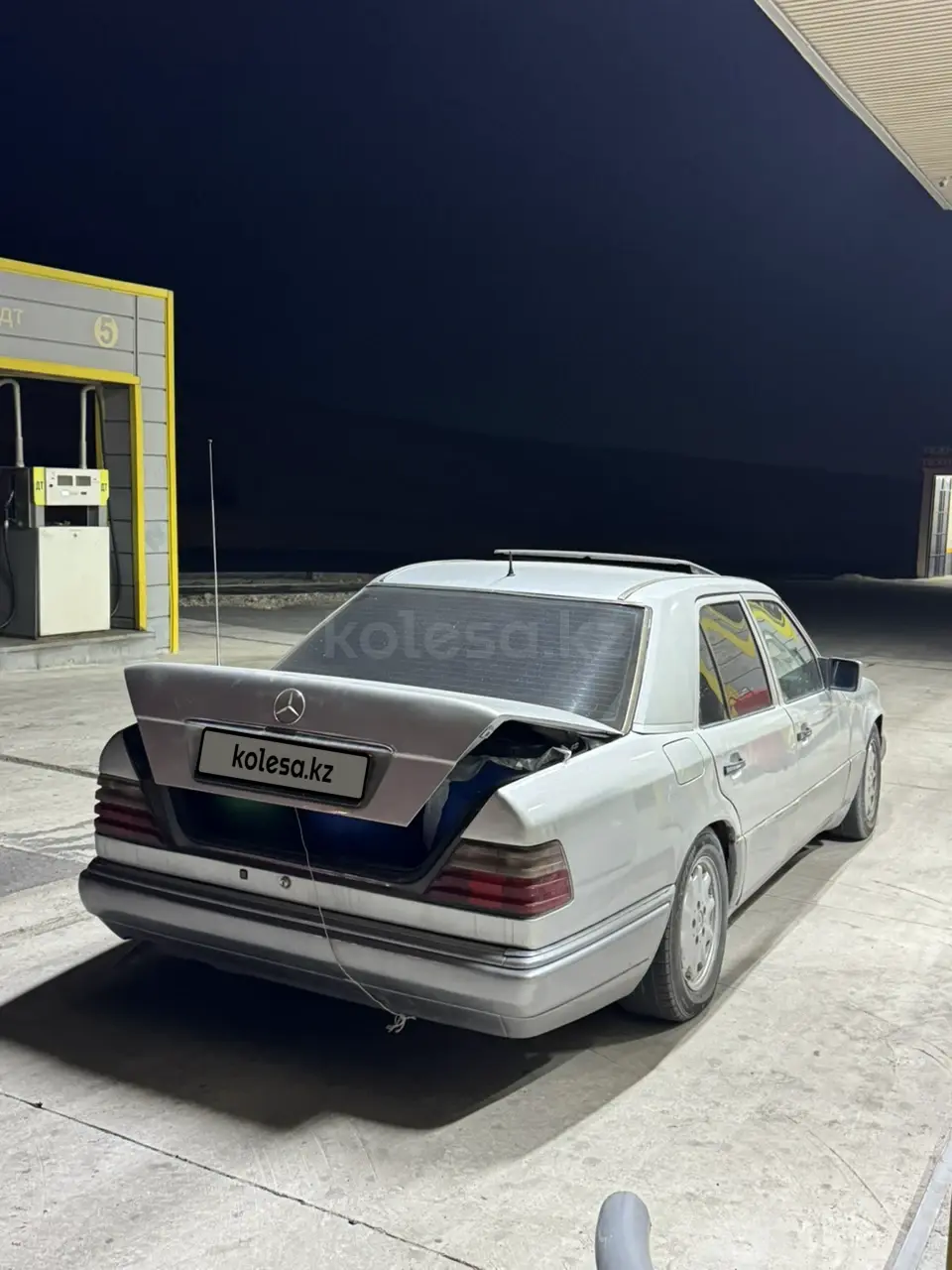 Mercedes-Benz E-Class, 1995