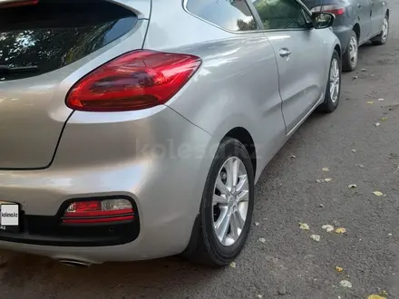 Kia Cee'd 2014 года за 5 300 000 тг. в Усть-Каменогорск – фото 2