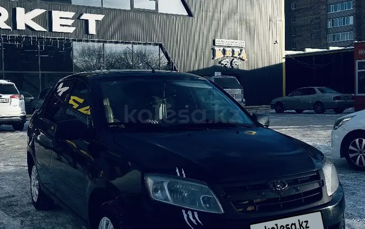 ВАЗ (Lada) Granta 2190 2015 годаүшін2 600 000 тг. в Усть-Каменогорск