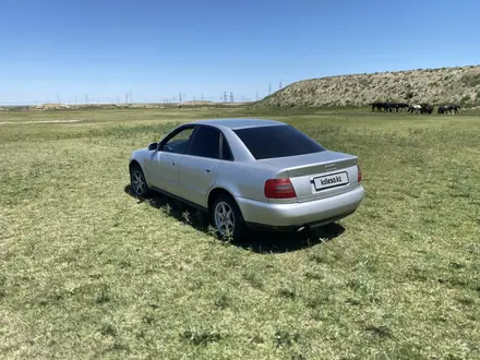 Audi A4 1997 года за 1 800 000 тг. в Алматы – фото 3
