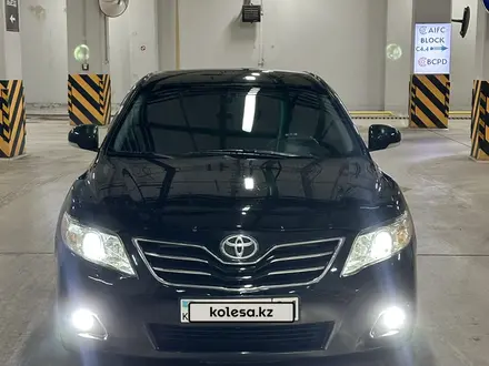 Toyota Camry 2010 года за 7 500 000 тг. в Астана