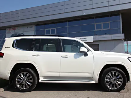 Toyota Land Cruiser 2022 года за 56 490 000 тг. в Алматы – фото 8