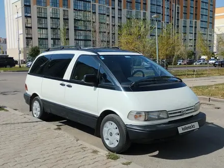 Toyota Previa 1992 года за 3 000 000 тг. в Алматы