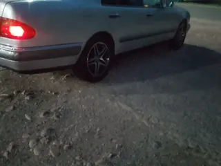 Mercedes-Benz E-Class, 1998