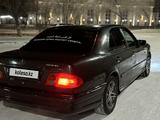 Mercedes-Benz E 230 1995 года за 2 800 000 тг. в Сатпаев – фото 4