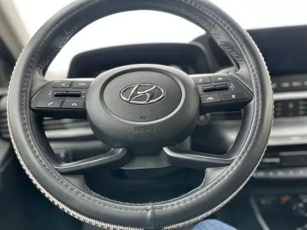 Hyundai Bayon 2023 года за 10 000 000 тг. в Уральск – фото 2