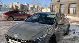 Hyundai Elantra 2021 года за 8 800 000 тг. в Астана – фото 2