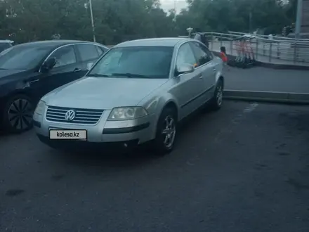 Volkswagen Passat 2004 года за 2 700 000 тг. в Тараз – фото 4