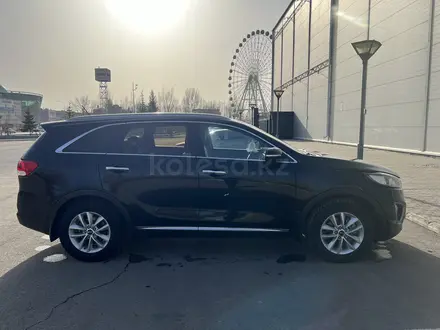 Kia Sorento 2015 года за 11 500 000 тг. в Астана – фото 4