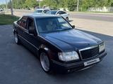 Mercedes-Benz E 260 1993 годаfor1 800 000 тг. в Талдыкорган