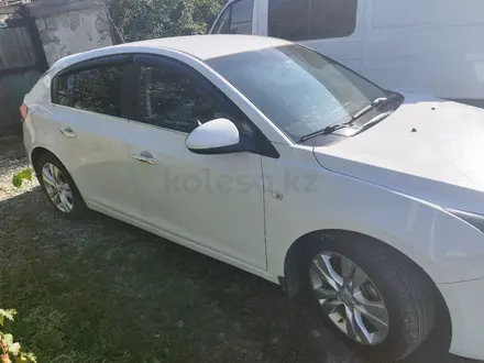 Chevrolet Cruze 2013 года за 5 000 000 тг. в Костанай – фото 3