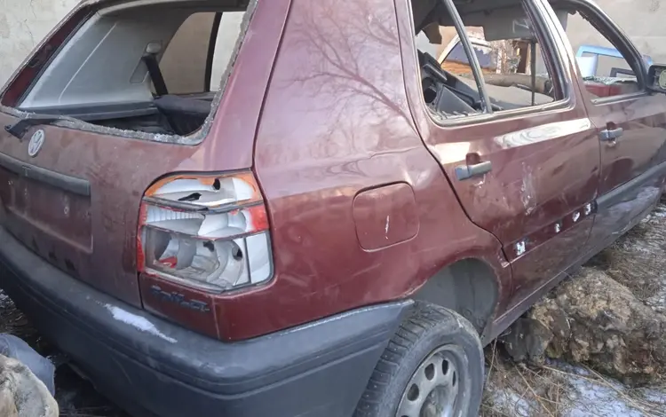 Volkswagen Golf 1993 года за 1 128 743 тг. в Караганда