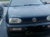 Volkswagen Golf 1995 года за 1 600 000 тг. в Астана