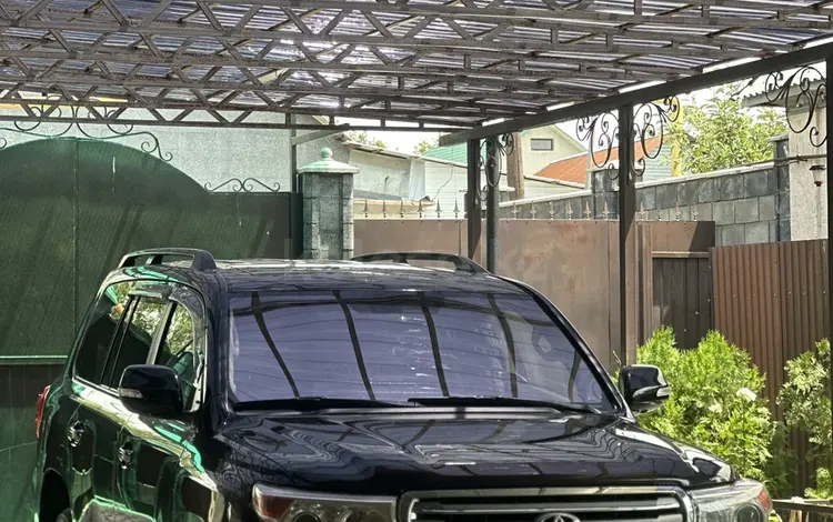 Toyota Land Cruiser 2013 годаүшін22 500 000 тг. в Алматы