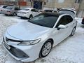 Toyota Camry 2020 года за 14 500 000 тг. в Кызылорда – фото 2