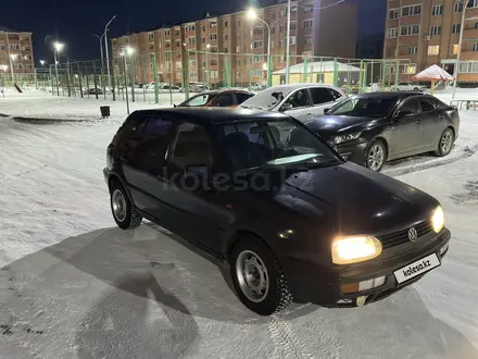 Volkswagen Golf 1993 года за 970 000 тг. в Кокшетау – фото 2