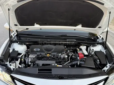 Toyota Camry 2023 года за 15 800 000 тг. в Шымкент – фото 14