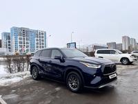 Toyota Highlander 2022 годаүшін28 000 000 тг. в Караганда