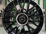 Mercedes R19 разноширокие за 330 000 тг. в Алматы – фото 2