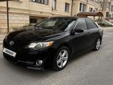 Toyota Camry 2013 годаfor7 400 000 тг. в Жанаозен