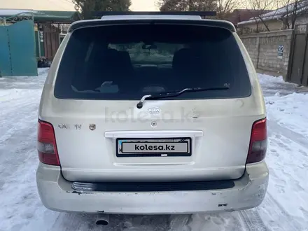 Kia Carnival 2000 года за 2 000 000 тг. в Сарыагаш – фото 6