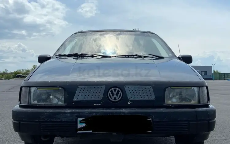 Volkswagen Passat 1991 годаүшін1 200 000 тг. в Караганда