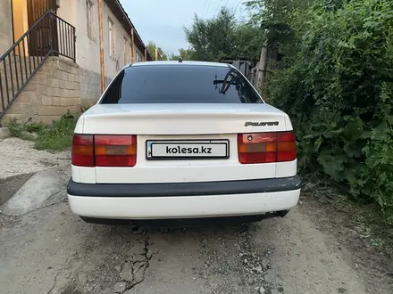 Volkswagen Passat 1995 года за 1 400 000 тг. в Алматы – фото 2