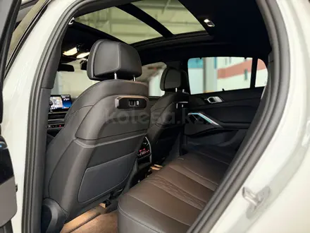 BMW X6 2024 года за 44 500 000 тг. в Алматы – фото 20