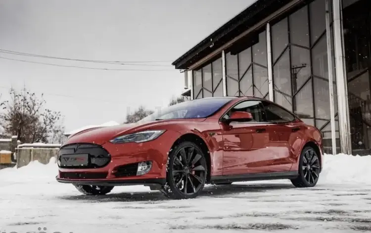 Tesla Model S 2014 года за 12 000 000 тг. в Алматы