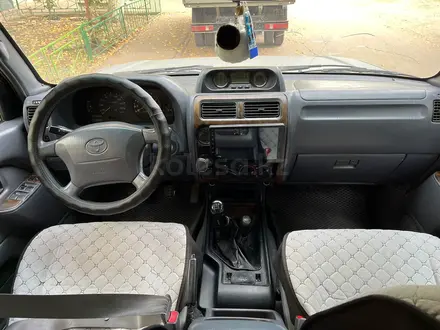 Toyota Land Cruiser Prado 1998 года за 6 474 000 тг. в Актобе – фото 4