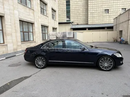 Mercedes-Benz S 500 2006 года за 6 900 000 тг. в Алматы – фото 4