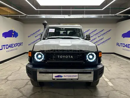 Toyota Land Cruiser 2023 года за 47 000 000 тг. в Алматы
