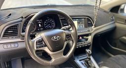 Hyundai Elantra 2016 годаүшін5 500 000 тг. в Актау – фото 4