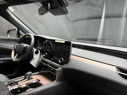 Lexus RX 450h Luxury 2026 года за 42 700 000 тг. в Семей – фото 10