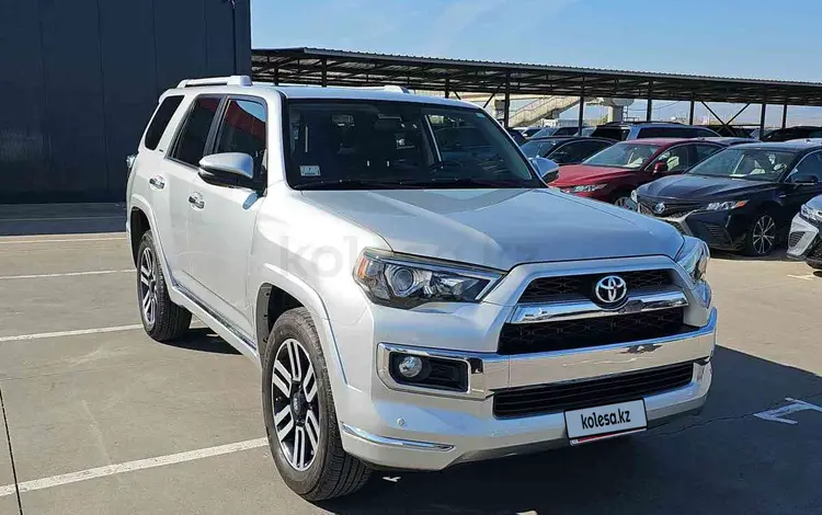 Toyota 4Runner 2018 годаfor16 200 000 тг. в Алматы