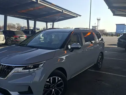 Kia Carnival 2023 года за 21 000 000 тг. в Шымкент – фото 2