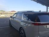 Kia Carnival 2023 года за 21 000 000 тг. в Шымкент – фото 3
