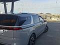 Kia Carnival 2023 года за 21 000 000 тг. в Шымкент – фото 5