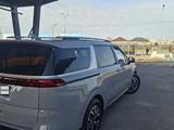 Kia Carnival 2023 года за 21 000 000 тг. в Шымкент – фото 5