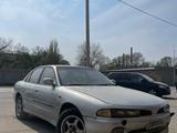 Mitsubishi Galant 1993 годаүшін900 000 тг. в Тараз