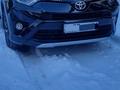 Toyota RAV4 2018 года за 11 900 000 тг. в Астана
