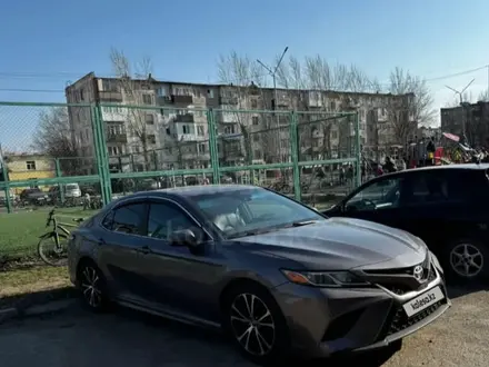Toyota Camry 2020 года за 10 000 000 тг. в Павлодар – фото 3
