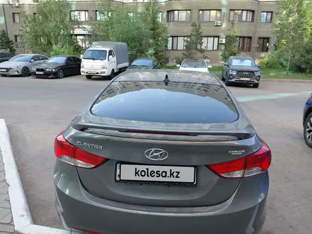 Hyundai Elantra 2014 года за 4 700 000 тг. в Уральск – фото 3