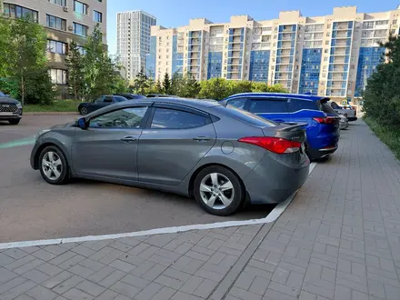 Hyundai Elantra 2014 года за 4 700 000 тг. в Уральск – фото 5