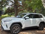 Toyota RAV4 2023 года за 15 500 000 тг. в Темиртау – фото 5