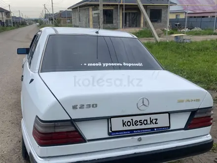 Mercedes-Benz E 230 1990 года за 750 000 тг. в Алматы