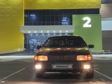 Volkswagen Passat 1991 года за 1 400 000 тг. в Караганда – фото 2