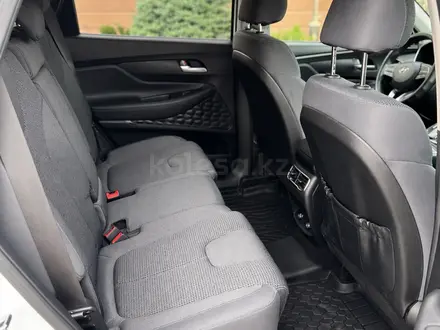 Hyundai Santa Fe 2022 года за 14 900 000 тг. в Шымкент – фото 13