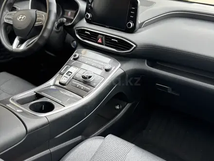 Hyundai Santa Fe 2022 года за 14 900 000 тг. в Шымкент – фото 12